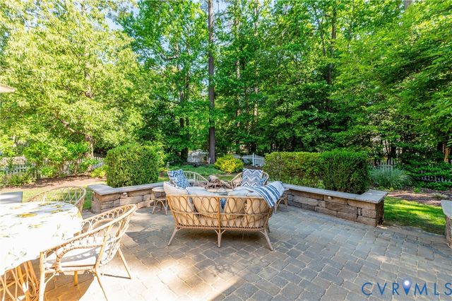 10102 Ashley Manor Ln, Mechanicsville, VA 23116