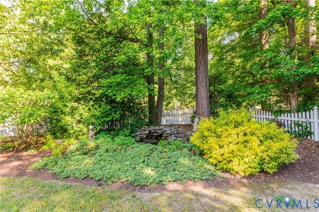 10102 Ashley Manor Ln, Mechanicsville, VA 23116