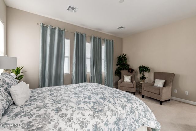 3983 W SERPENTINE Drive, San Tan Valley, AZ 85144