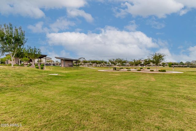 3983 W SERPENTINE Drive, San Tan Valley, AZ 85144