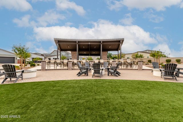 3983 W SERPENTINE Drive, San Tan Valley, AZ 85144