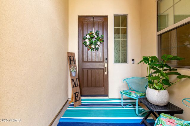 3983 W SERPENTINE Drive, San Tan Valley, AZ 85144