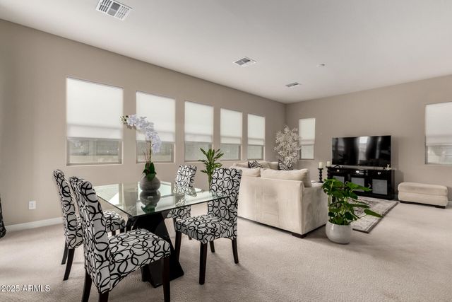 3983 W SERPENTINE Drive, San Tan Valley, AZ 85144