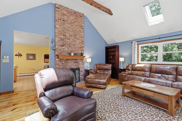 95 Mccracken Road, Millbury, MA 01527