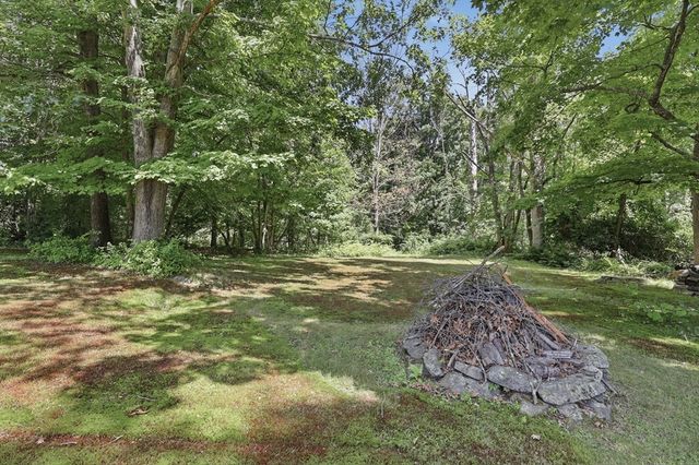 95 Mccracken Road, Millbury, MA 01527