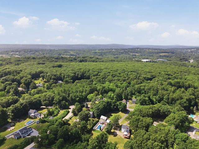 95 Mccracken Road, Millbury, MA 01527