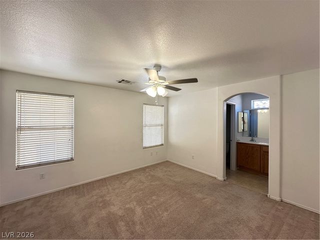 10452 Mihela Avenue, Las Vegas, NV 89129