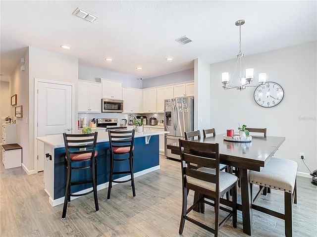 372 MEADOW POINTE DRIVE, Haines City, FL 33844