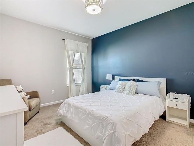 372 MEADOW POINTE DRIVE, Haines City, FL 33844