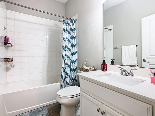 372 MEADOW POINTE DRIVE, Haines City, FL 33844