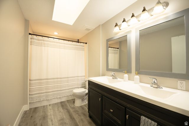 132 W WASHINGTON AVE, Murray, UT 84107