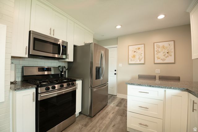 132 W WASHINGTON AVE, Murray, UT 84107