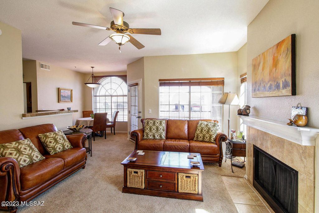 1500 E Pusch Wilderness Drive, Oro Valley, AZ 85737