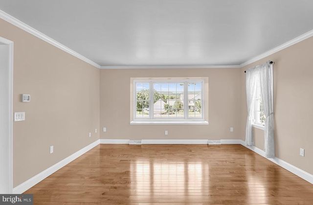 1813 HUNTER DR, Mechanicsburg, PA 17050
