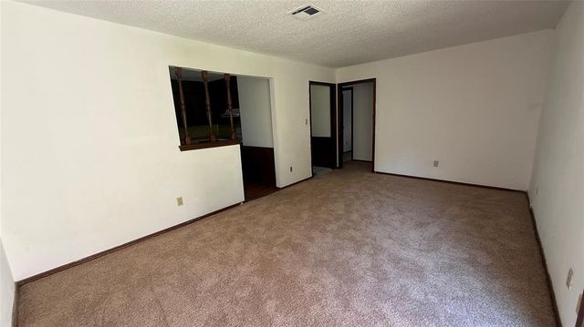1618 Briarcliff Court, Norman, OK 73071