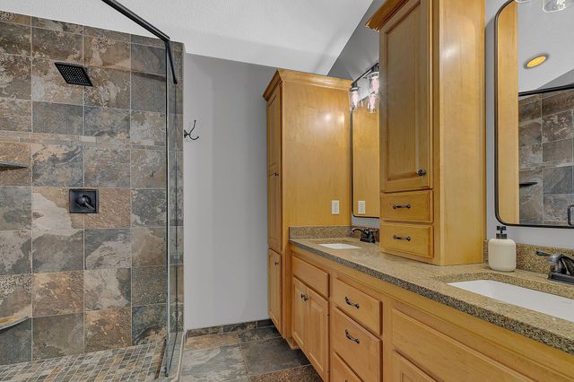 203 Carver Creek Place, Carver, MN 55315