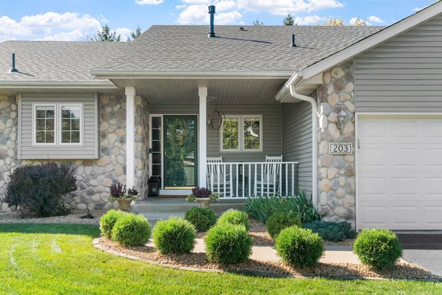 203 Carver Creek Place, Carver, MN 55315