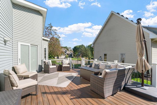 203 Carver Creek Place, Carver, MN 55315
