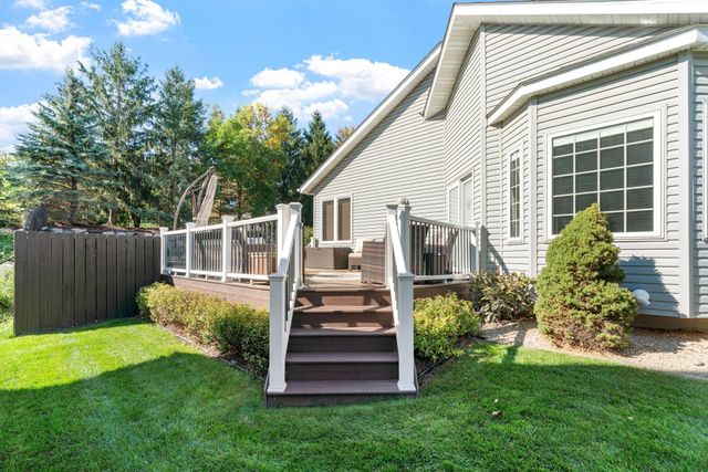 203 Carver Creek Place, Carver, MN 55315