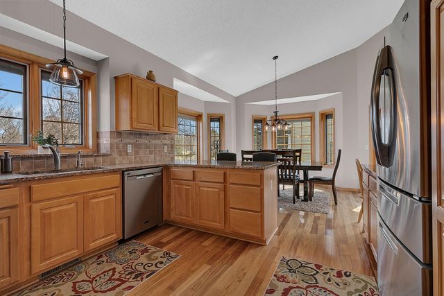203 Carver Creek Place, Carver, MN 55315
