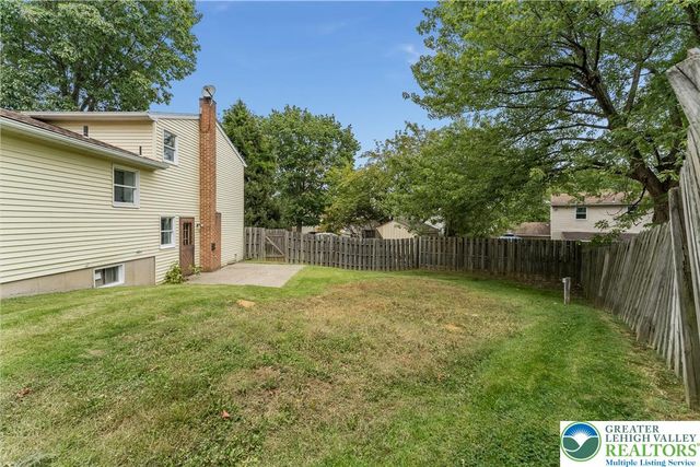 2980 Clifton Avenue, Bethlehem City, PA 18020