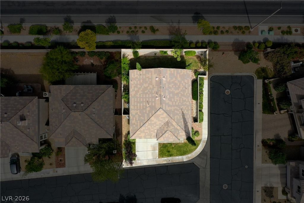 Image 3 of property listing at 1037 Novara Lane, Las Vegas, NV 89144