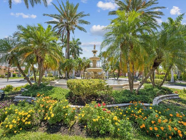 2705 VIA MURANO 123, Clearwater, FL 33764