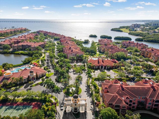 2705 VIA MURANO 123, Clearwater, FL 33764