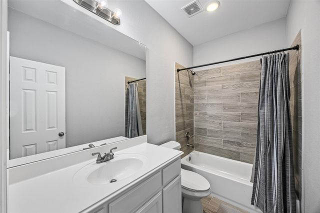 426 New Hampshire Street A, Houston, TX 77029