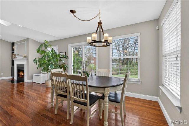 14949 Royalbrook Drive, Chesterfield, MO 63017