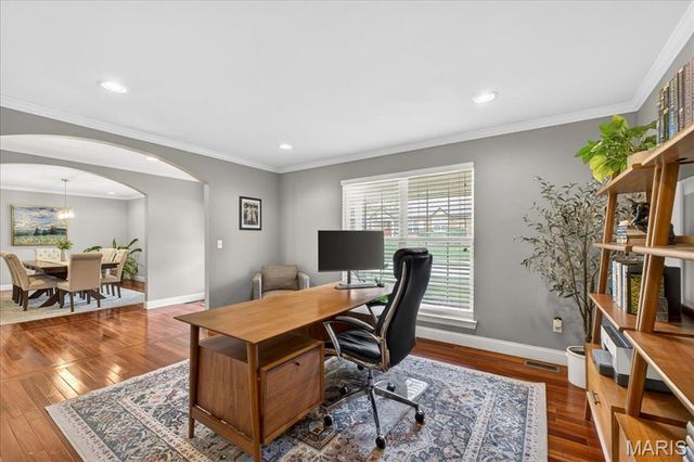 14949 Royalbrook Drive, Chesterfield, MO 63017