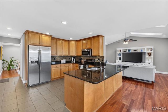 14949 Royalbrook Drive, Chesterfield, MO 63017