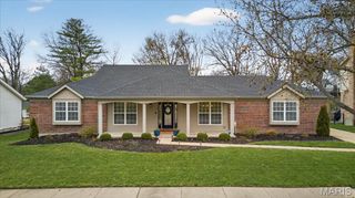 14949 Royalbrook Drive, Chesterfield, MO 63017
