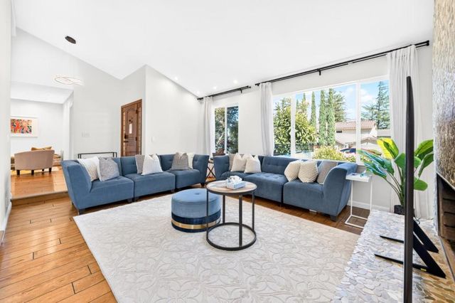 6543 Skyfarm Drive, San Jose, CA 95120