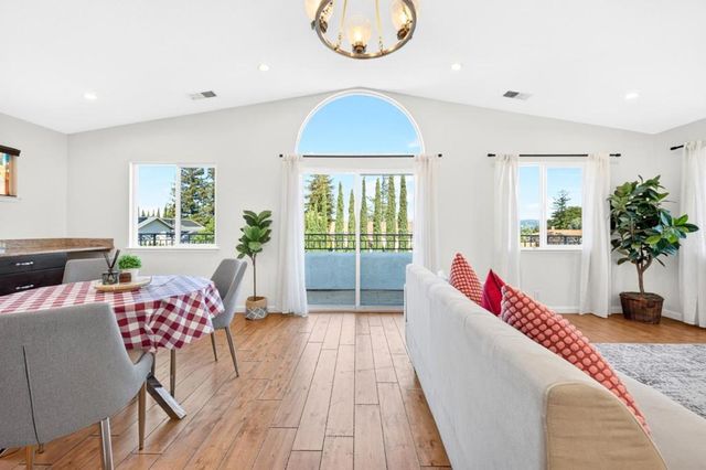 6543 Skyfarm Drive, San Jose, CA 95120