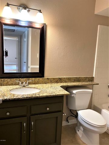 4601 W NORTHVIEW Avenue, Glendale, AZ 85301