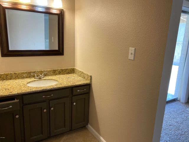 4601 W NORTHVIEW Avenue, Glendale, AZ 85301