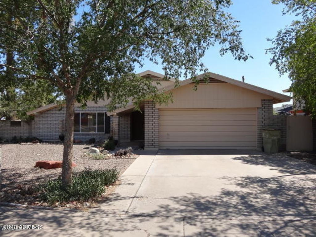 4601 W NORTHVIEW Avenue, Glendale, AZ 85301