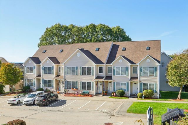 12 April Ct # B, Hudson, NH 03051