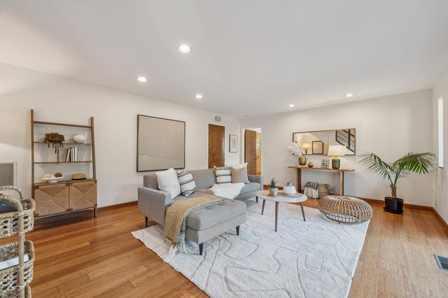 1375 Alvarado Rd, Berkeley, CA 94705