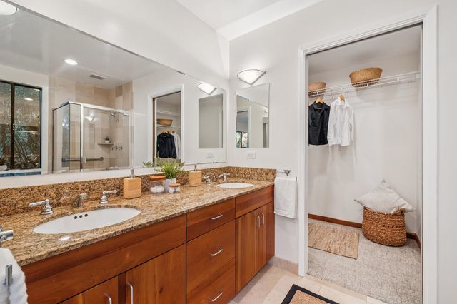 1375 Alvarado Rd, Berkeley, CA 94705