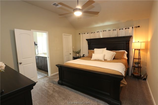 1069 Venice Drive, Bryan, TX 77808