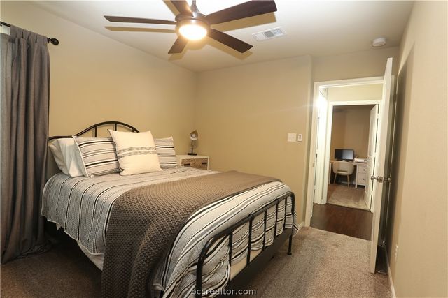 1069 Venice Drive, Bryan, TX 77808