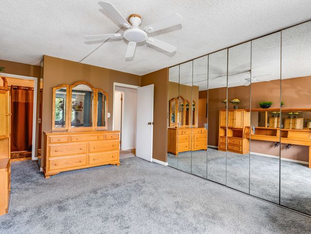 7211 Wolf Road 301A, Indian Head Park, IL 60525