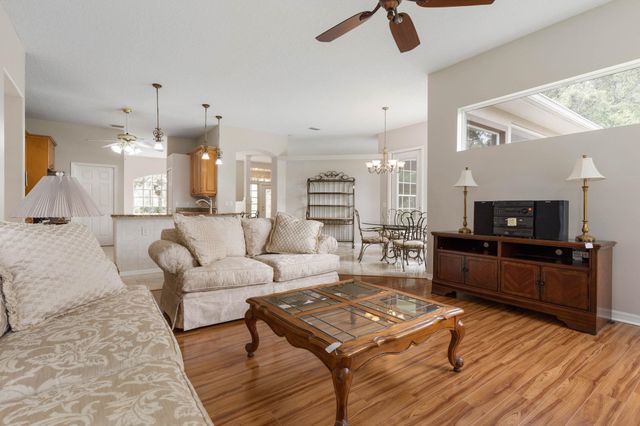 22 Ibis Ct, Palm Coast, FL 32137