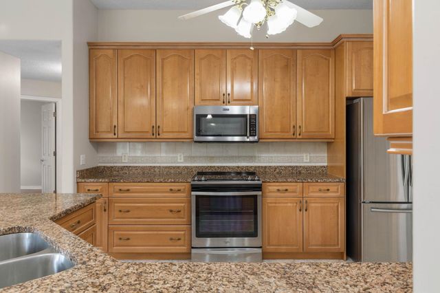 22 Ibis Ct, Palm Coast, FL 32137