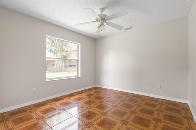 22 Ibis Ct, Palm Coast, FL 32137