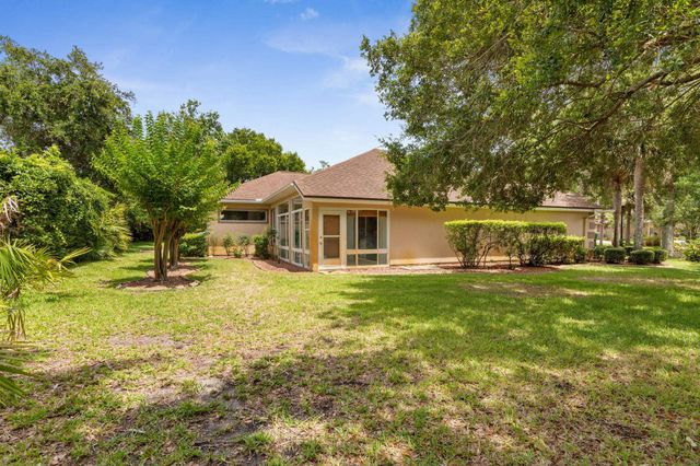22 Ibis Ct, Palm Coast, FL 32137