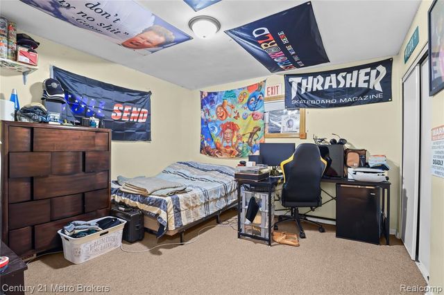 1319 Coutant Street, Flushing, MI 48433