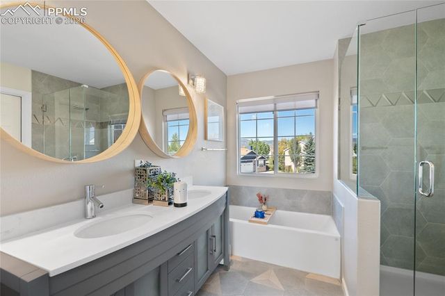 17010 Mountain Lake Drive, Monument, CO 80132